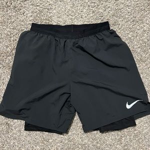 NIKE short size M